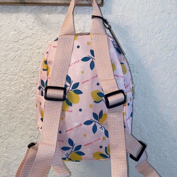 NWT Kendall & Kylie Mini Backpack Lemons ponk - Picture 5 of 6